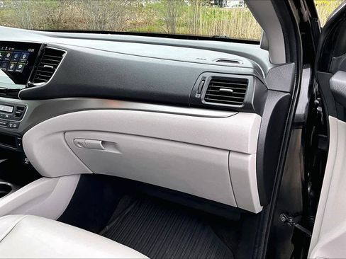 Used 2019 Honda Pilot EX-L image 19