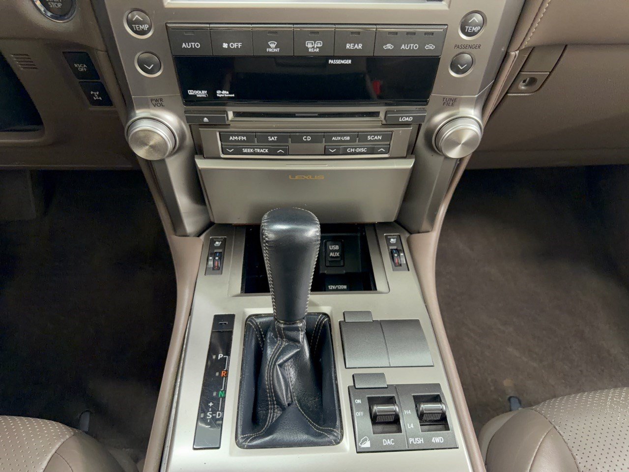 Used 2011 Lexus GX 460 w/ Comfort Plus Pkg AWD/4WD image 31