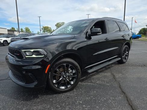 Used 2025 Dodge Durango GT AWD/4WD image 2