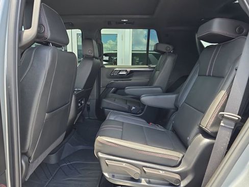 Certified 2025 Chevrolet Tahoe RST w/ RST Capability Package AWD/4WD image 15