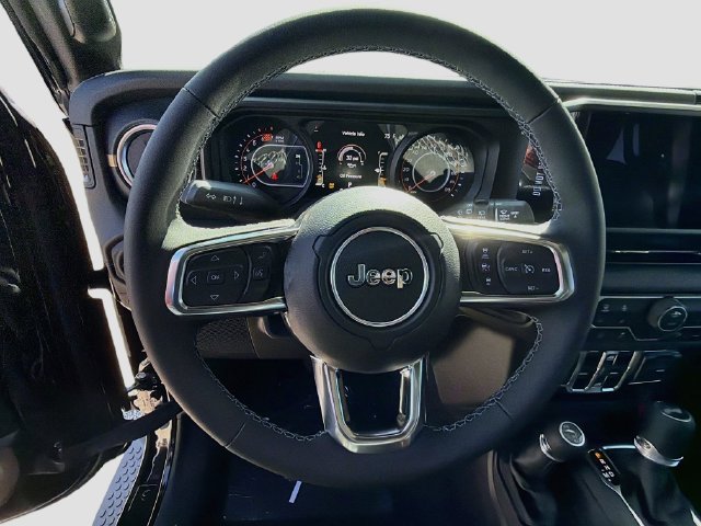 New 2027 Jeep Wrangler Unlimited Sahara AWD/4WD image 11