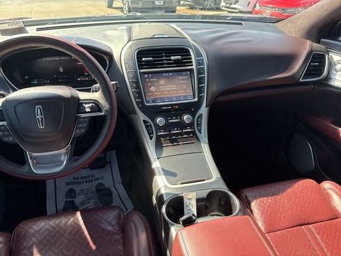 Used 2019 Lincoln Nautilus Black Label AWD/4WD image 22