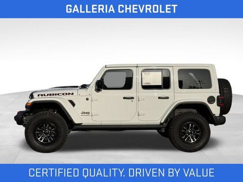 Used 2024 Jeep Wrangler Unlimited Rubicon AWD/4WD image 4