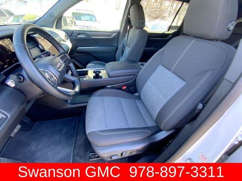 Certified 2025 GMC Acadia Elevation image 23