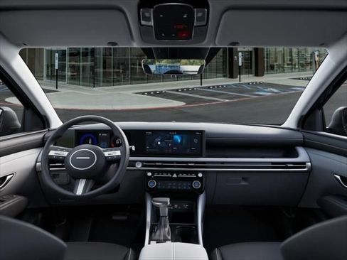 Used 2025 Hyundai Tucson SEL image 11