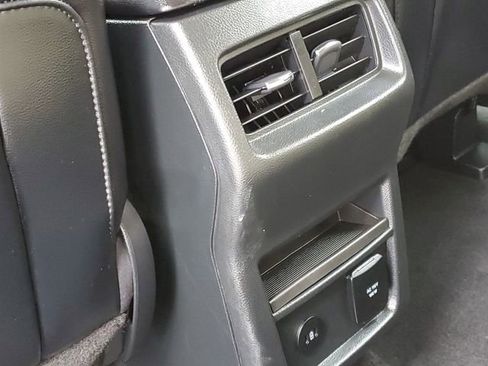 Certified 2024 Ford Edge SEL w/ Convenience Package AWD/4WD image 33