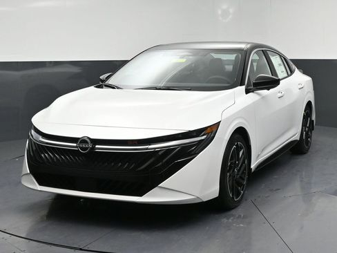 New 2026 Nissan Sentra SR w/ SR Premium Package image 3