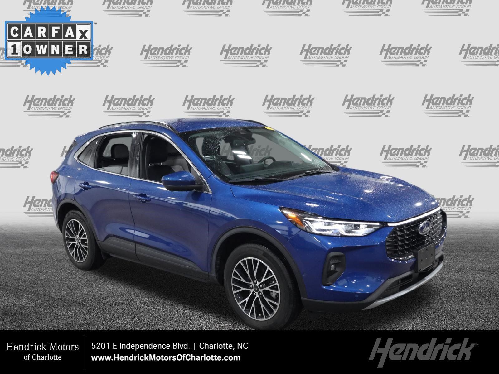 Used 2023 Ford Escape SE w/ PHEV Premium Package FWD image 1