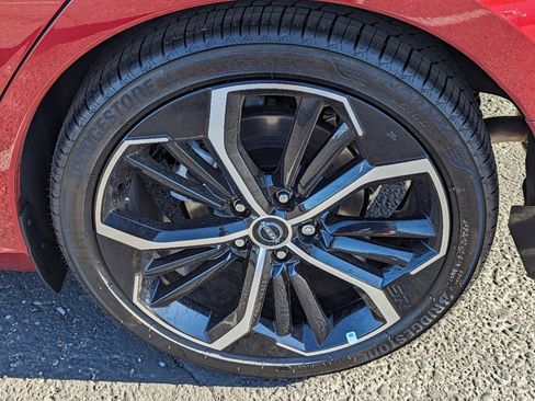 New 2026 Nissan Altima 2.5 SR FWD image 9