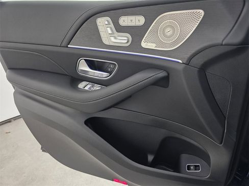 New 2026 Mercedes-Benz GLE 53 AMG 4MATIC image 21