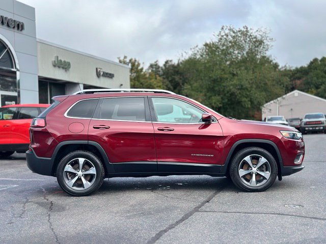 Used 2019 Jeep Cherokee Limited AWD/4WD image 6