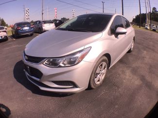 Used 2016 Chevrolet Cruze LS image 1