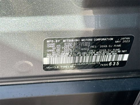 Used 2023 Mitsubishi Outlander SE image 36