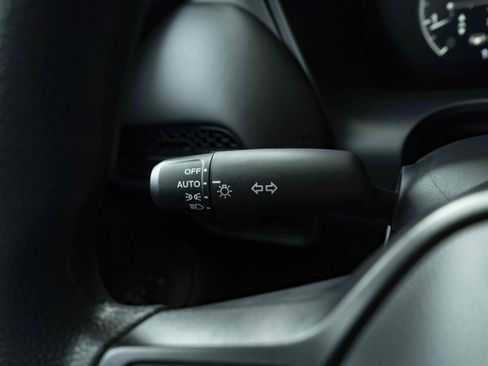 Used 2026 Honda HR-V LX image 22