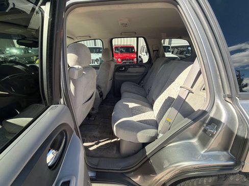 Used 2005 GMC Envoy SLE w/ Sle Preferred Equipment Group AWD/4WD image 11