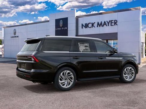 New 2027 Lincoln Navigator Premiere AWD/4WD image 6