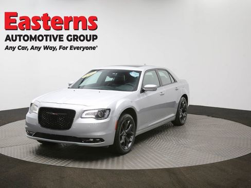 Used 2023 Chrysler 300 S image 57