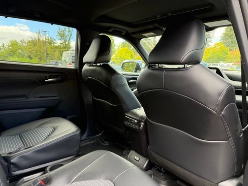 Certified 2026 Toyota Highlander XSE AWD/4WD image 20