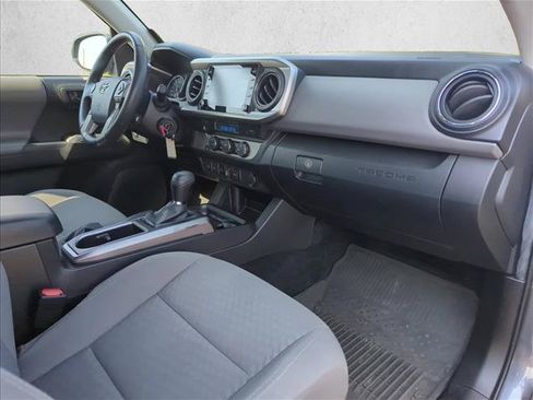 Certified 2022 Toyota Tacoma SR5 RWD image 28