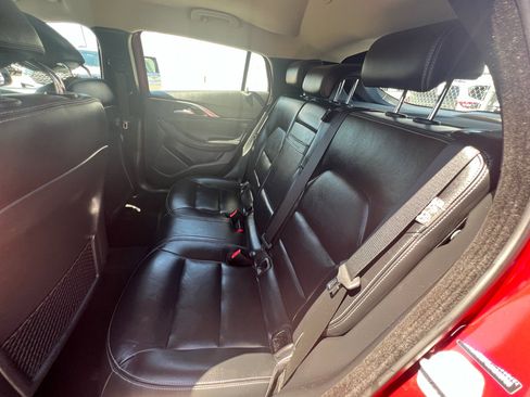 Used 2018 INFINITI QX30 w/ Cargo Package FWD image 15