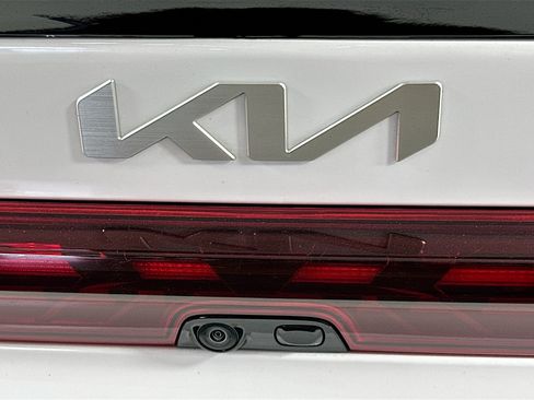 Used 2022 Kia K5 GT-Line FWD image 29