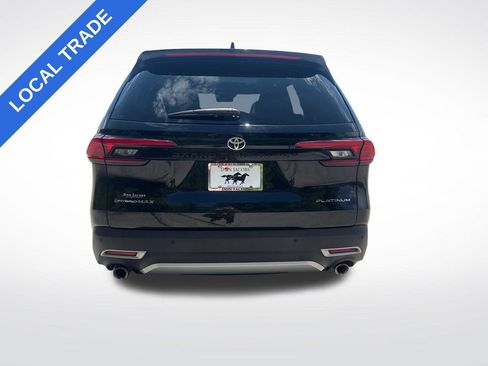 Used 2024 Toyota Grand Highlander AWD Hybrid image 4