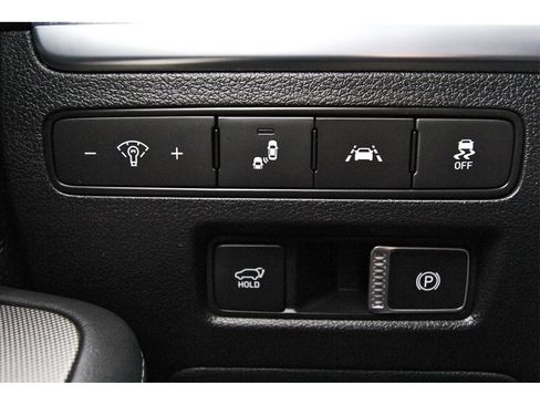 Used 2022 Hyundai Palisade Calligraphy image 19