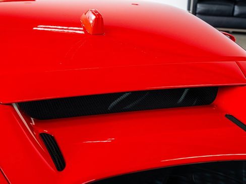 Used 2024 Ferrari SF90 Stradale image 32