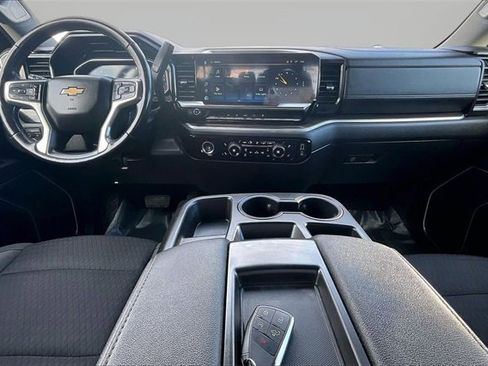 Used 2022 Chevrolet Silverado 1500 LT image 14