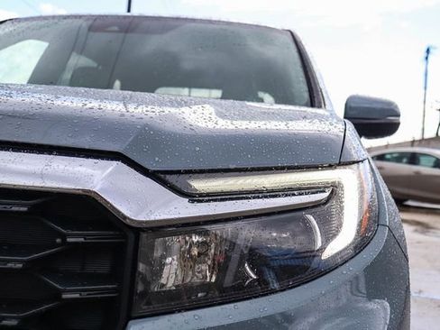 Used 2023 Honda Passport EX-L image 9