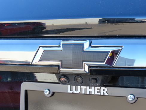 Used 2023 Chevrolet Traverse Premier w/ Redline Edition image 18