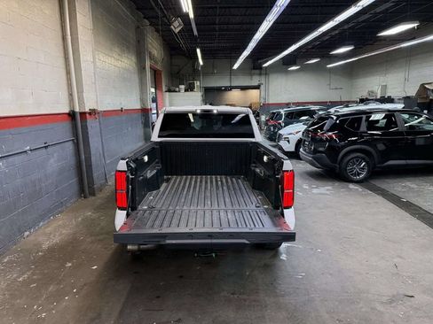 Used 2024 Toyota Tacoma TRD Off-Road AWD/4WD image 13