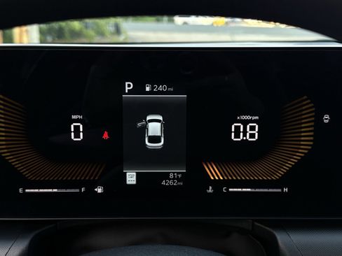 Used 2025 Kia K4 FWD image 29