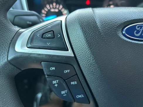 Used 2016 Ford Fusion S w/ Equipment Group 101A image 25