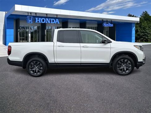 Certified 2025 Honda Ridgeline Sport image 25