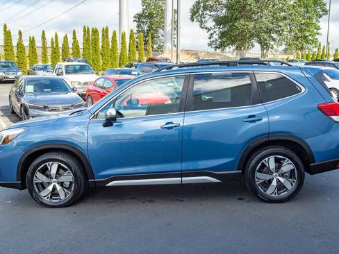 Used 2021 Subaru Forester Touring AWD/4WD image 8