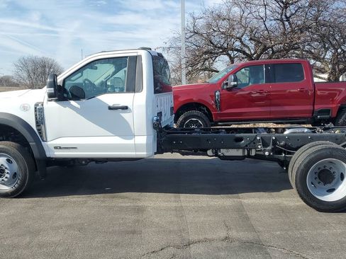 New 2026 Ford F550 4x4 Regular Cab Super Duty image 3