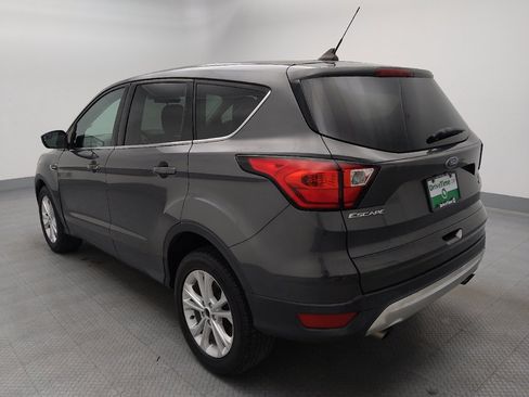 Used 2019 Ford Escape SE FWD image 5