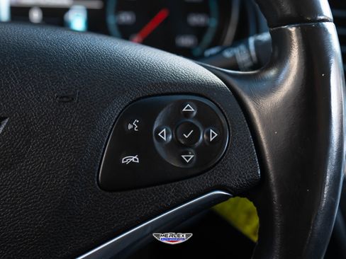 Used 2015 Chevrolet Impala LT w/ Convenience Package image 25