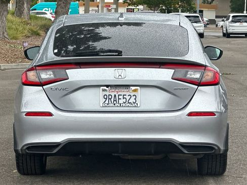 Used 2025 Honda Civic Sport image 5