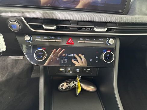 Used 2024 Hyundai Sonata SEL image 23