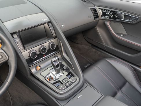 Used 2014 Jaguar F-TYPE S RWD image 16