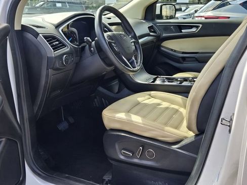 Used 2019 Ford Edge SEL w/ Equipment Group 201A image 15