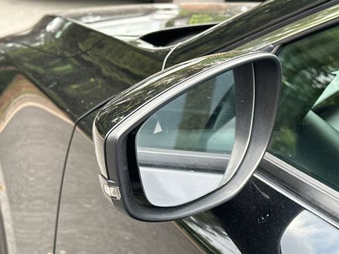 Used 2019 MAZDA MAZDA3 Sedan w/ Select Package FWD image 17