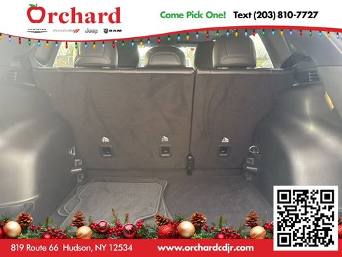 Used 2024 Jeep Compass Limited image 18