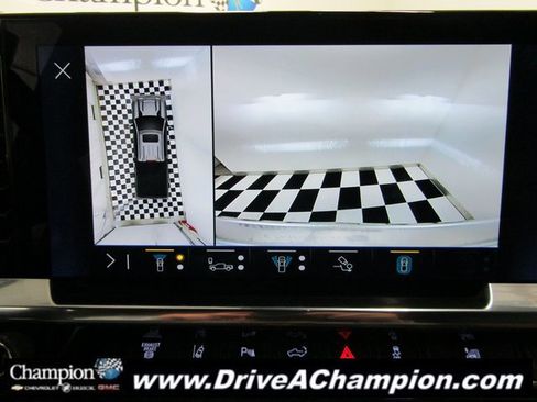 Certified 2025 Chevrolet Silverado 2500 High Country w/ High Country Premium Package image 9