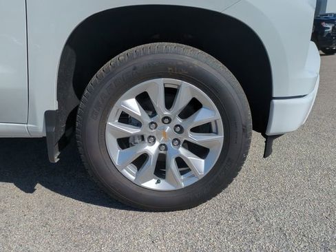 New 2026 Chevrolet Silverado 1500 Custom image 11