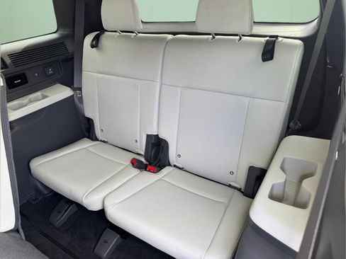 Used 2024 Hyundai Santa Fe Limited FWD image 22