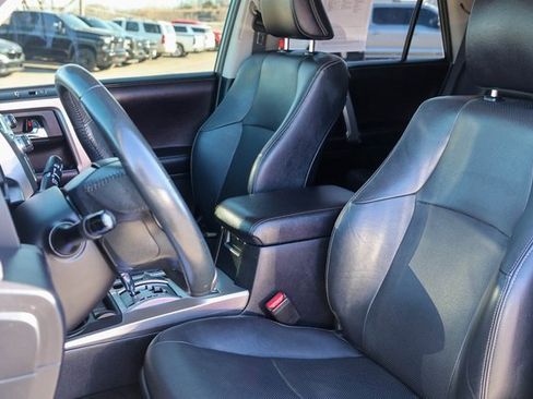 Used 2017 Toyota 4Runner SR5 image 11