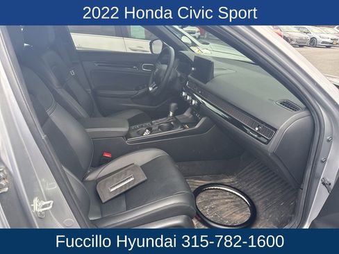 Used 2022 Honda Civic Sport image 14